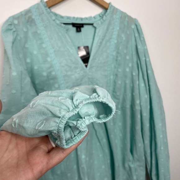 NWT Torrid Blouse Size 2X Blue Cotton Eyelet Floral Lightweight Airy - Picture 4 of 10
